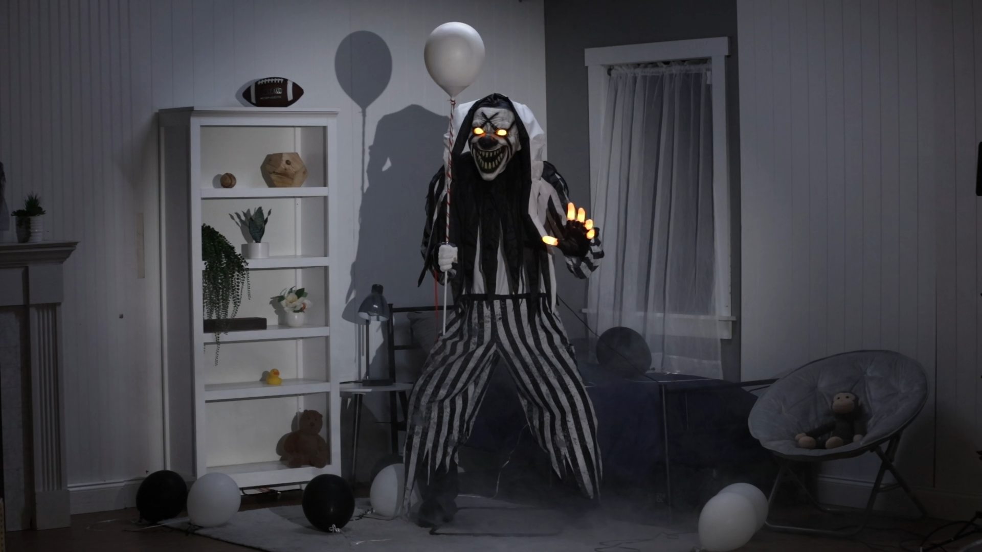 FUN97289 Soul Grabbing Balloon Clown Fixed_1